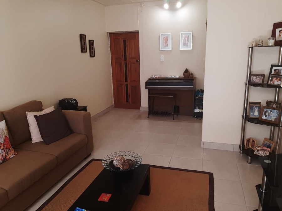 2 Bedroom Property for Sale in Chiselhurst Eastern Cape